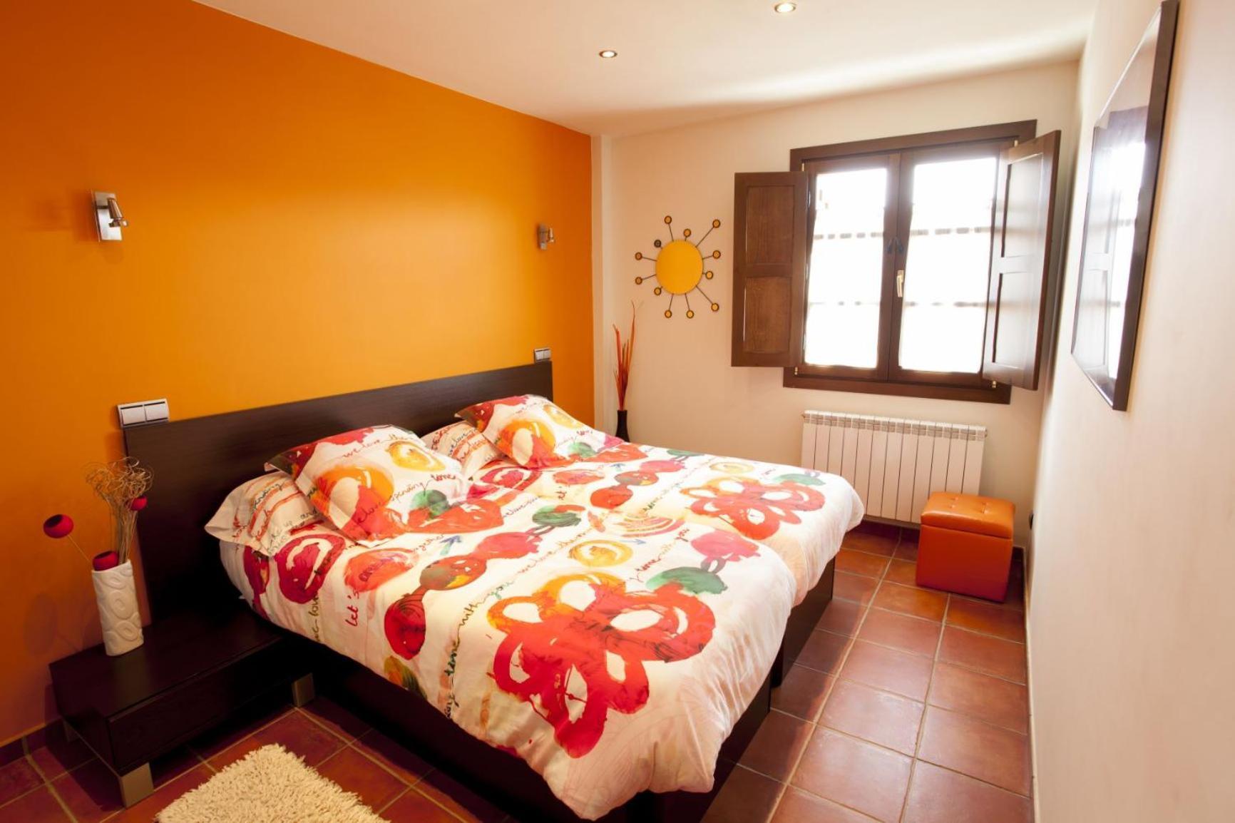 Casa Rural Urederra 1 Y 2, En Baquedano, Donde Inicia La Ruta Del Nacedero Del Urederra Exterior photo